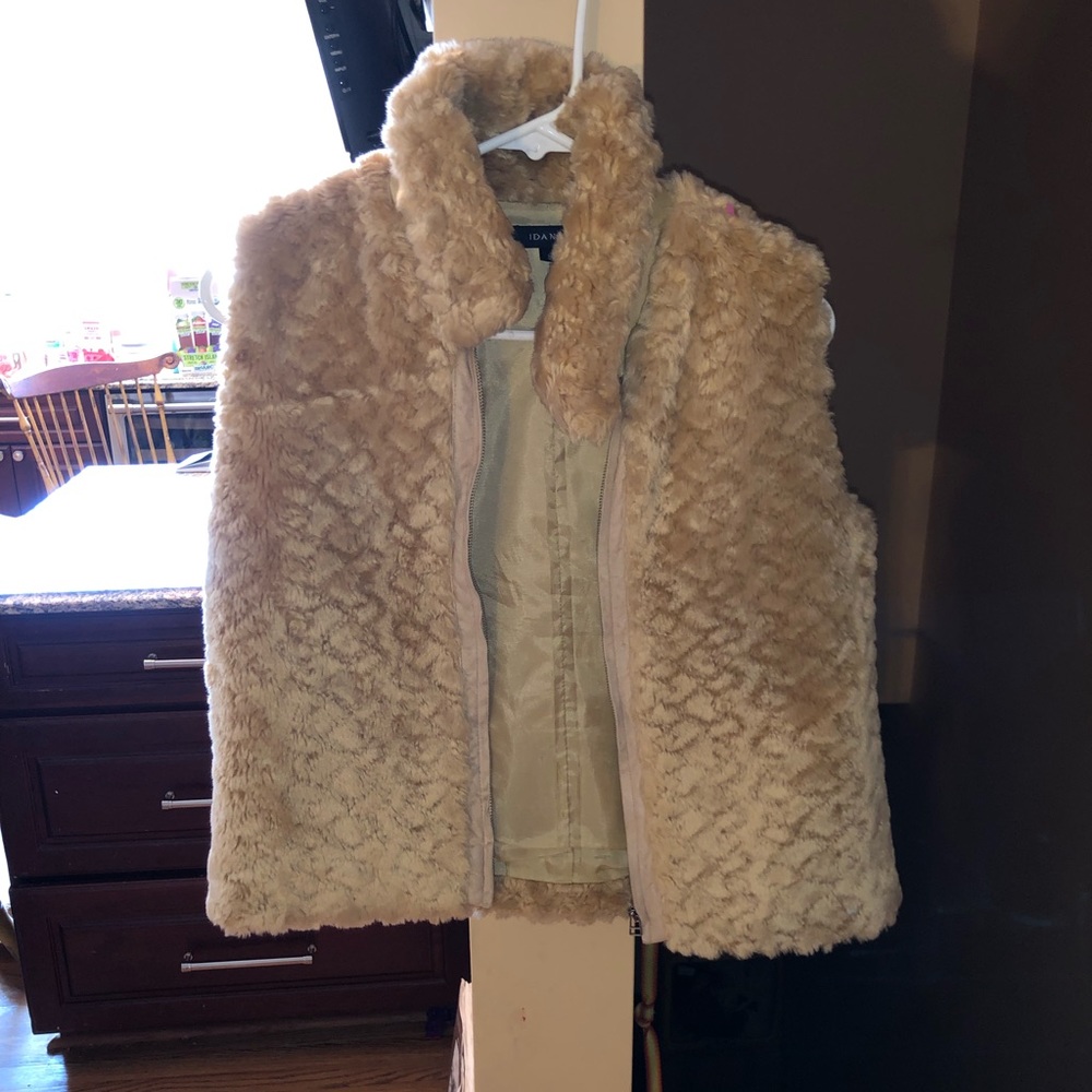 Faux fur vest
